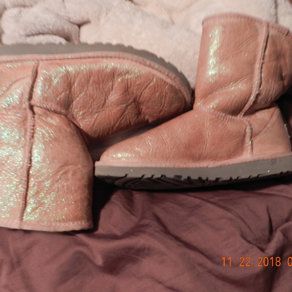 Girls Uggs Beige/Pink Sparkle Glitter Boots